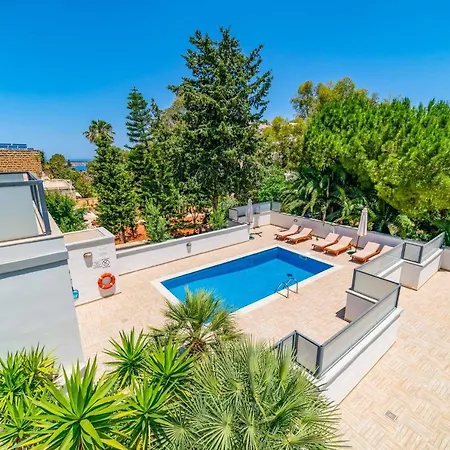Stephanotis